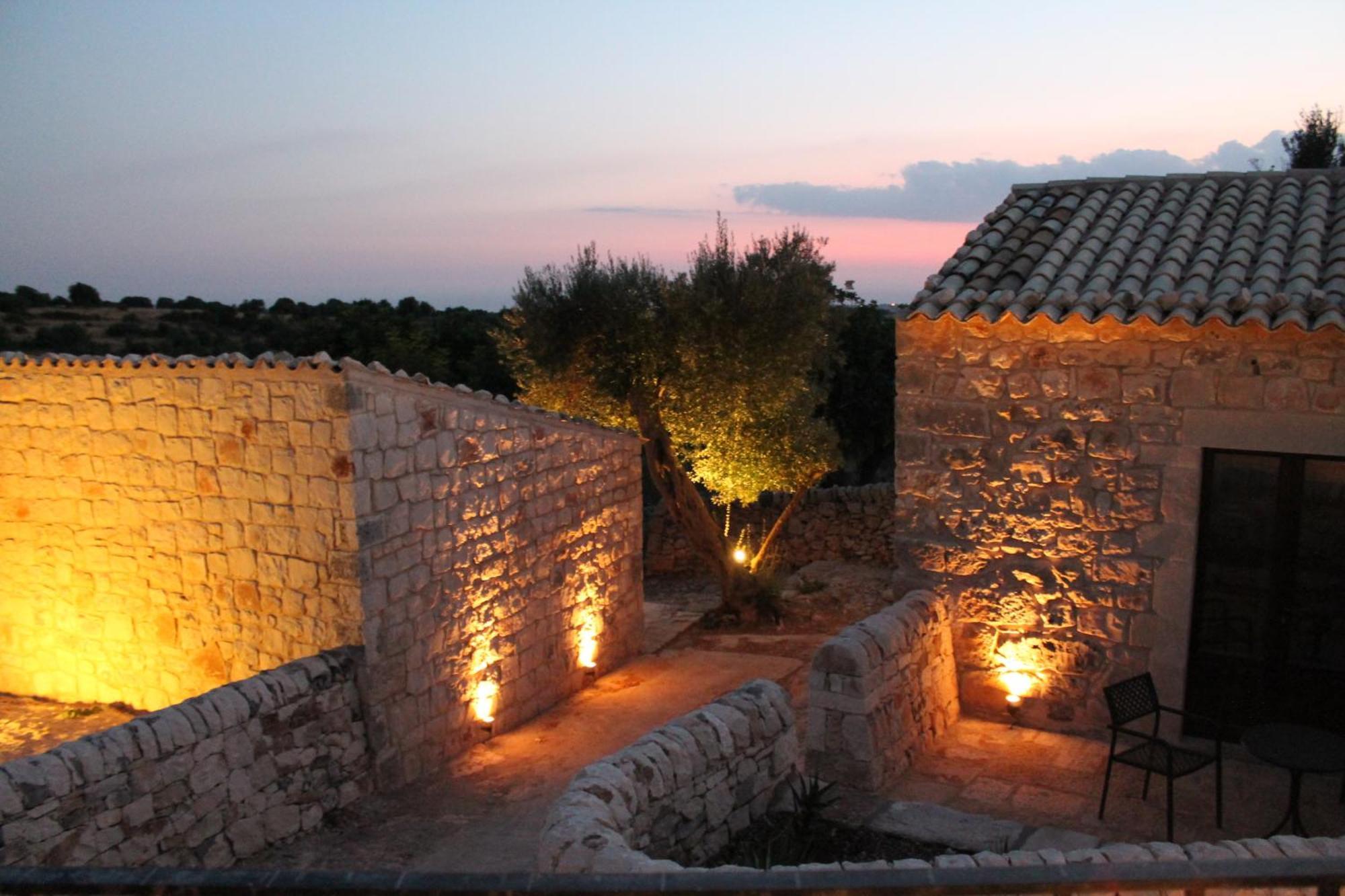 Tenuta Zannafondo Donnafugata Exterior photo
